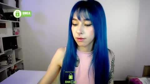 Maca online show from April 10, 2026, 2:33 pm