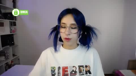 Maca online show from April 22, 2026, 2:51 pm