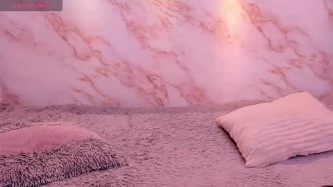 Dakota Ferreti online show from March 18, 2026, 12:08 pm