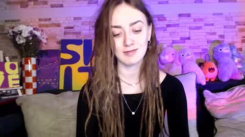 Dalia  online show from October 22, 2025, 9:31 am