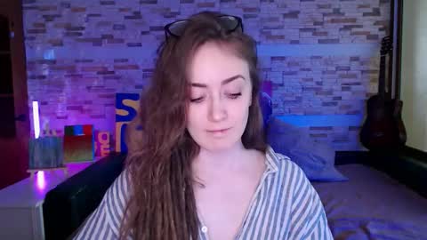 Dalia  online show from February 23, 2026, 11:07 am