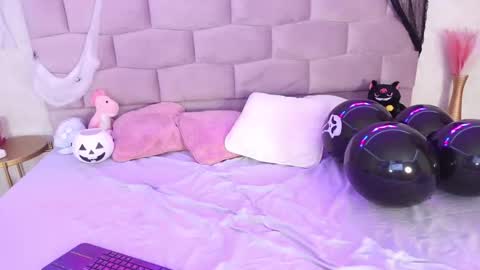 Dalia bondage online show from October 25, 2025, 5:51 pm
