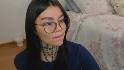 Dalia online show from March 4, 2026, 11:00 pm