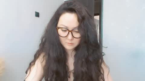 Snapshot of dalidayes chatting on August 10, 2026, 4:49 am Dali online show from August 10, 2026, 4:49 am