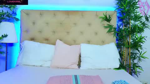 daliyaa_ online show from December 3, 2025, 12:58 pm