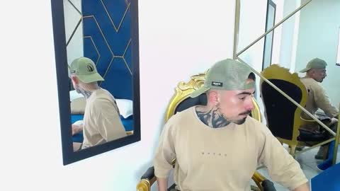 Dallas whitee online show from February 21, 2026, 12:06 pm