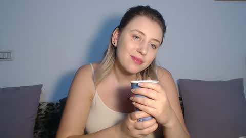 Maria online show from November 9, 2025, 9:57 pm