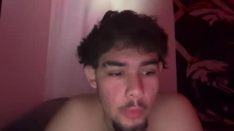 Snapshot of damiam_xj chatting on December 19, 2024, 8:23 pm damiam xj online show from December 19, 2024, 8:23 pm