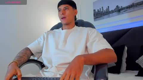 DAMIAN online show from March 13, 2026, 12:56 pm