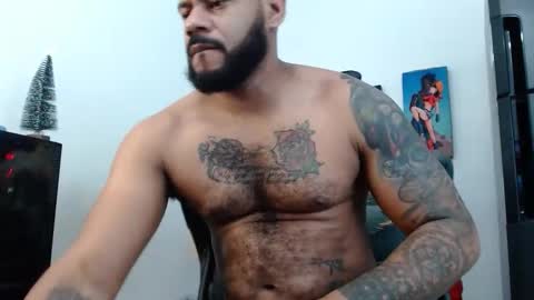 damian64436171 online show from November 26, 2025, 10:44 pm