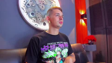 Snapshot of damian__oliver chatting on December 24, 2024, 6:22 am Damian Oliver online show from December 24, 2024, 6:22 am