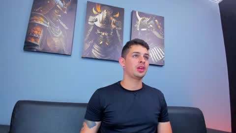 Snapshot of damian__oliver chatting on February 17, 2025, 4:09 am Damian Oliver online show from February 17, 2025, 4:09 am