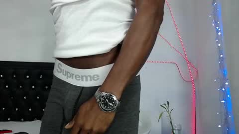 damian_hart_24cm online show from May 21, 2026, 12:01 pm
