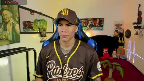 Damian online show from April 9, 2026, 1:05 am