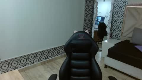 Snapshot of damian_tay chatting on April 14, 2026, 11:38 am damian_tay online show from April 14, 2026, 11:38 am