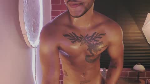 instagram damiannreed. online show from February 5, 2025, 7:53 pm