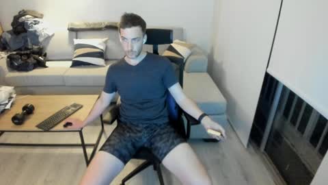 Snapshot of damiano007 chatting on February 6, 2025, 9:06 pm CockandLoad online show from February 6, 2025, 9:06 pm