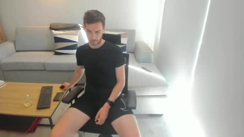 Snapshot of damiano007 chatting on February 16, 2025, 3:05 pm CockandLoad online show from February 16, 2025, 3:05 pm