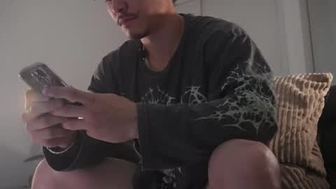 insta damn8   --------  online show from January 11, 2026, 12:32 pm