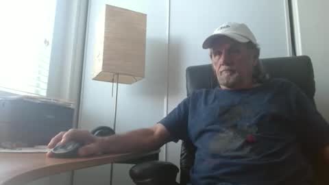 damn_yankee_ca online show from April 26, 2026, 10:51 pm