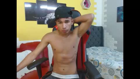 Snapshot of damondark_ chatting on March 10, 2026, 5:18 pm Damon online show from March 10, 2026, 5:18 pm