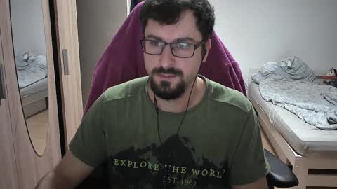 King Dan online show from October 4, 2025, 8:18 pm