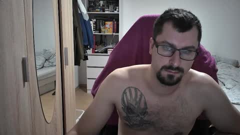 King Dan online show from October 27, 2025, 8:13 pm