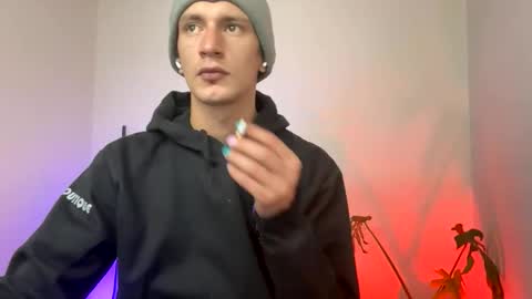 Snapshot of dan_yagami chatting on January 9, 2026, 10:11 pm Dan and Noah online show from January 9, 2026, 10:11 pm