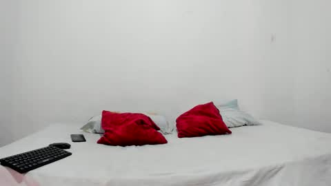 Snapshot of dana_777 chatting on October 7, 2025, 8:17 pm Dayana online show from October 7, 2025, 8:17 pm