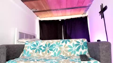 Snapshot of dana_777 chatting on October 30, 2025, 8:53 pm Dayana online show from October 30, 2025, 8:53 pm