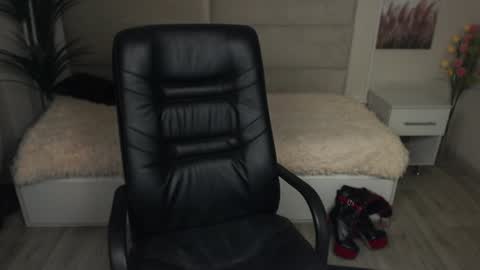 Dana Dom online show from December 30, 2024, 1:26 am