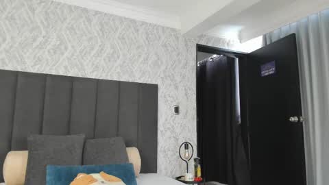 Dana online show from September 19, 2025, 4:29 pm