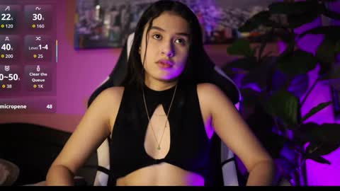 danaa_rouse online show from February 8, 2026, 10:51 am