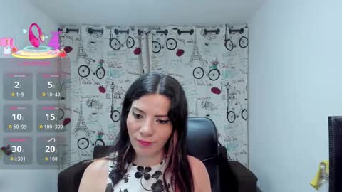 Danaa Rey online show from November 1, 2025, 4:31 pm