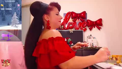 Snapshot of danahot4u chatting on January 1, 2025, 6:59 pm dana online show from January 1, 2025, 6:59 pm