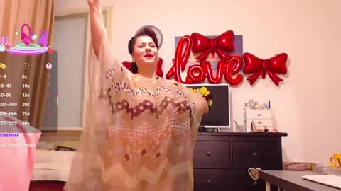 Snapshot of danahot4u chatting on March 11, 2025, 3:45 pm dana online show from March 11, 2025, 3:45 pm