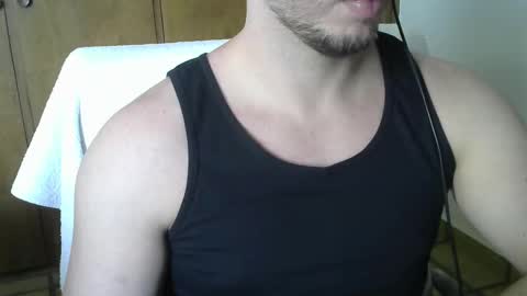 Snapshot of dandanillo chatting on October 25, 2025, 2:46 pm Dan online show from October 25, 2025, 2:46 pm
