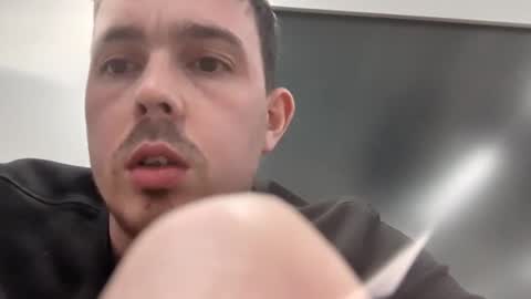 Snapshot of daneds999 chatting on February 21, 2025, 1:55 pm daneds999 online show from February 21, 2025, 1:55 pm