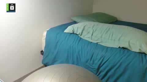 Snapshot of danemetsen5 chatting on January 2, 2025, 7:01 am Dan online show from January 2, 2025, 7:01 am