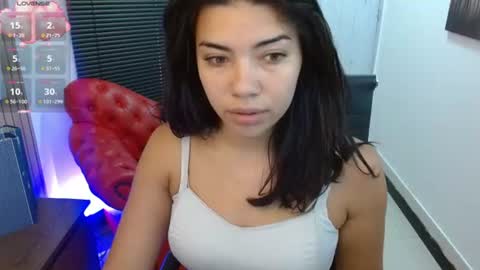 Veronica online show from June 12, 2026, 12:04 pm