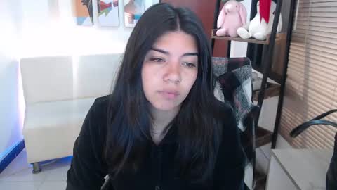 Veronica online show from June 26, 2026, 11:47 am