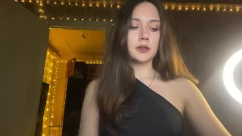 dangerous_softness online show from April 9, 2026, 8:36 pm