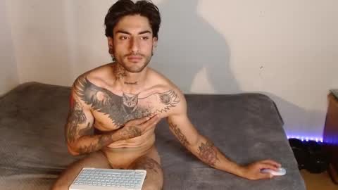 Snapshot of dani_angel_ chatting on December 27, 2024, 6:42 pm Dani online show from December 27, 2024, 6:42 pm