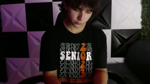 Snapshot of dani_cumboy chatting on January 15, 2025, 6:22 am dani_cumboy online show from January 15, 2025, 6:22 am