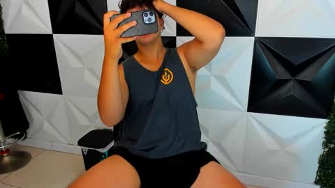 Snapshot of dani_cumboy chatting on October 22, 2025, 2:06 pm dani_cumboy online show from October 22, 2025, 2:06 pm