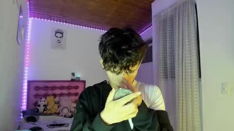 Dani Dancer online show from March 19, 2026, 1:09 am