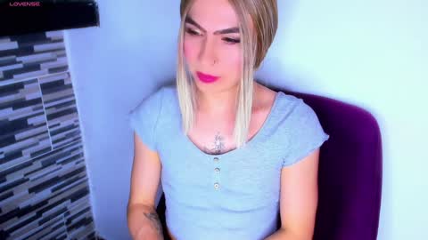 Snapshot of dani_lovet1 chatting on January 29, 2025, 6:43 am dani online show from January 29, 2025, 6:43 am