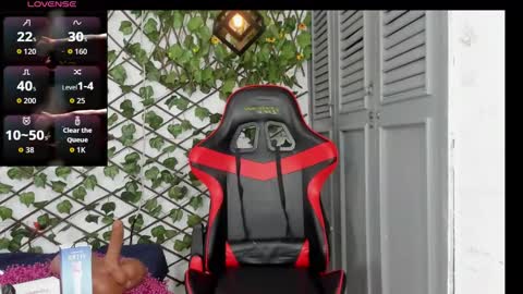 dani_lue online show from November 26, 2025, 12:17 pm