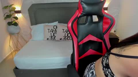 Dania online show from December 14, 2024, 6:41 pm