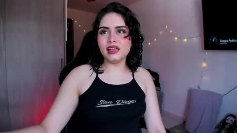 Snapshot of danibrooke12 chatting on September 23, 2025, 8:34 pm Danii online show from September 23, 2025, 8:34 pm